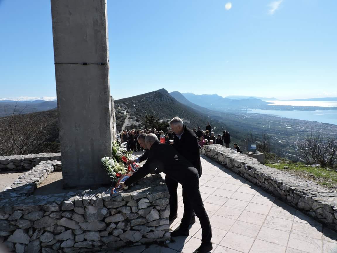 20180404 KevinaJama 04